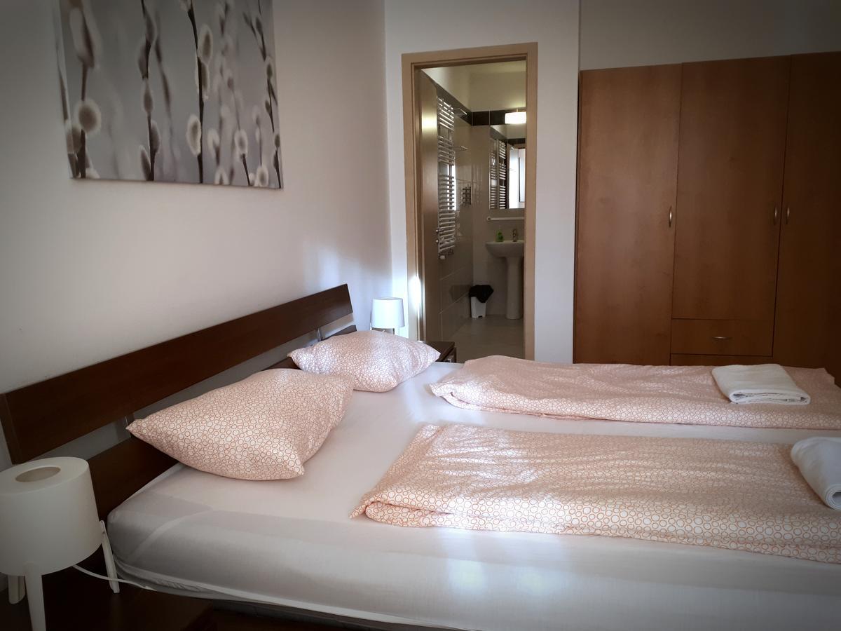 Gozsdu Suite Apartment ブダペスト エクステリア 写真